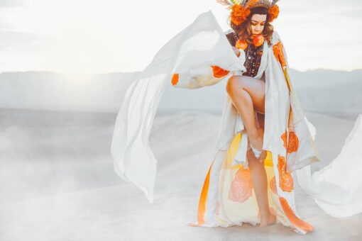 Moonflower Silk Veil Fans - Image 14